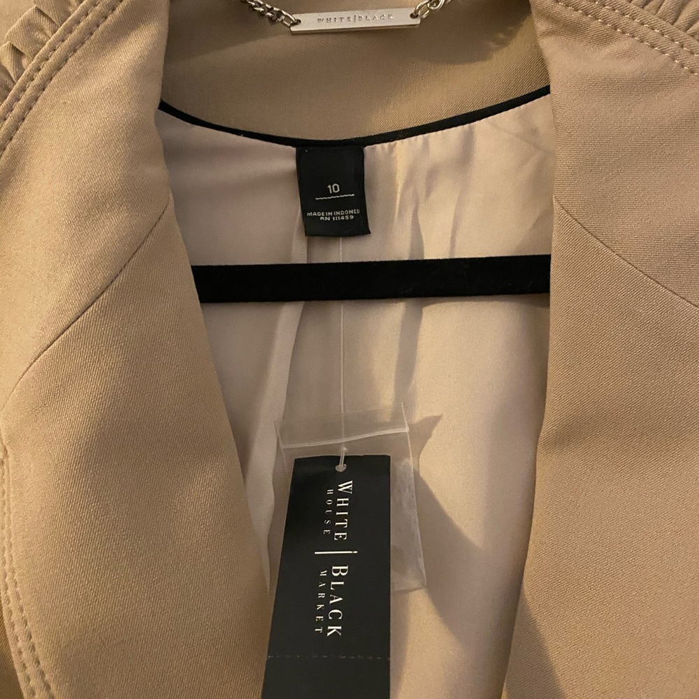Tan jacket 🧥 White House Black Market